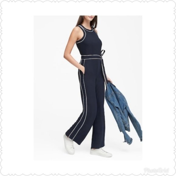 *NWT* Banana Republic navy & white jumpsuit size 2 - Picture 1 of 9